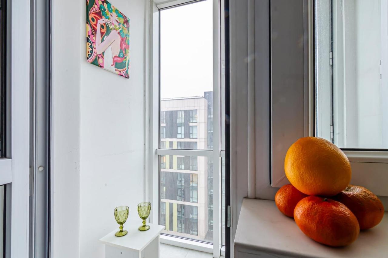 Apartamento Однушка В Жк Абая 130/2 2019 Г.П. Almatý Exterior foto